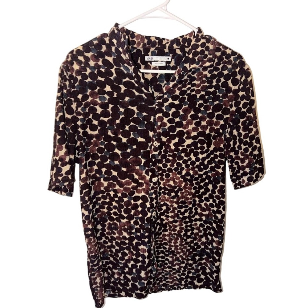 Zara Womens Medium Abstract Polka Dot Button Down Shirt Short Sleeve Regular Fit